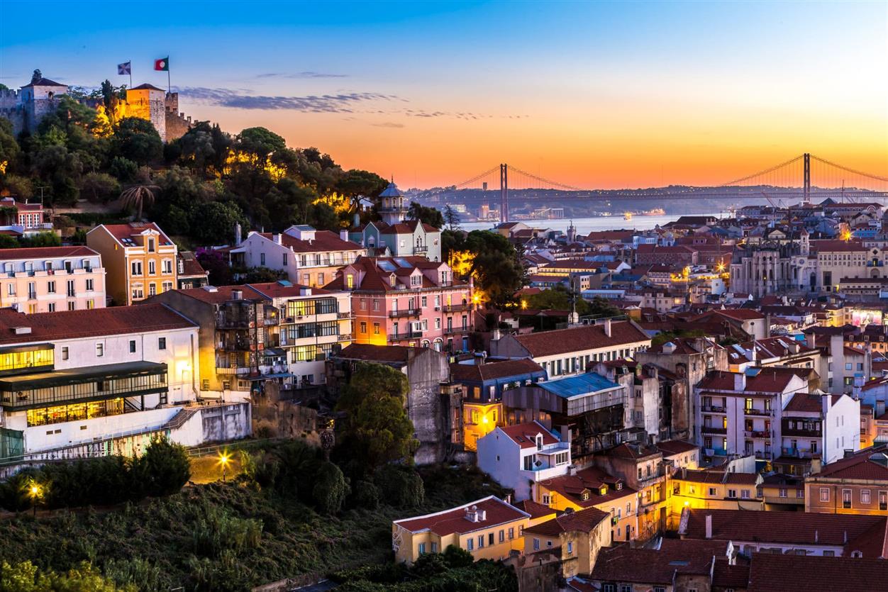 سرمایه گذاری در پرتغال و اخذ پاسپورت این کشور